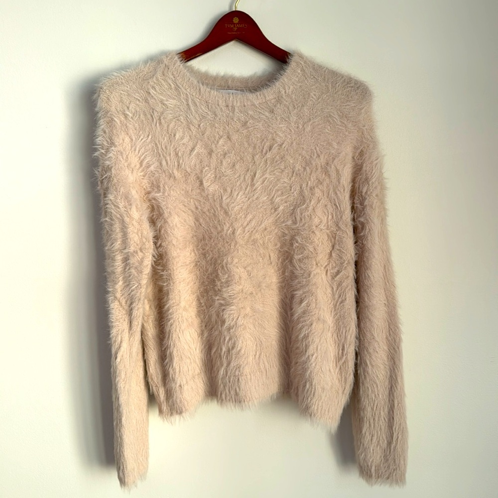 Velvet by Graham & Spencer Sweater- Excellent Condition - Picture 3 of 5